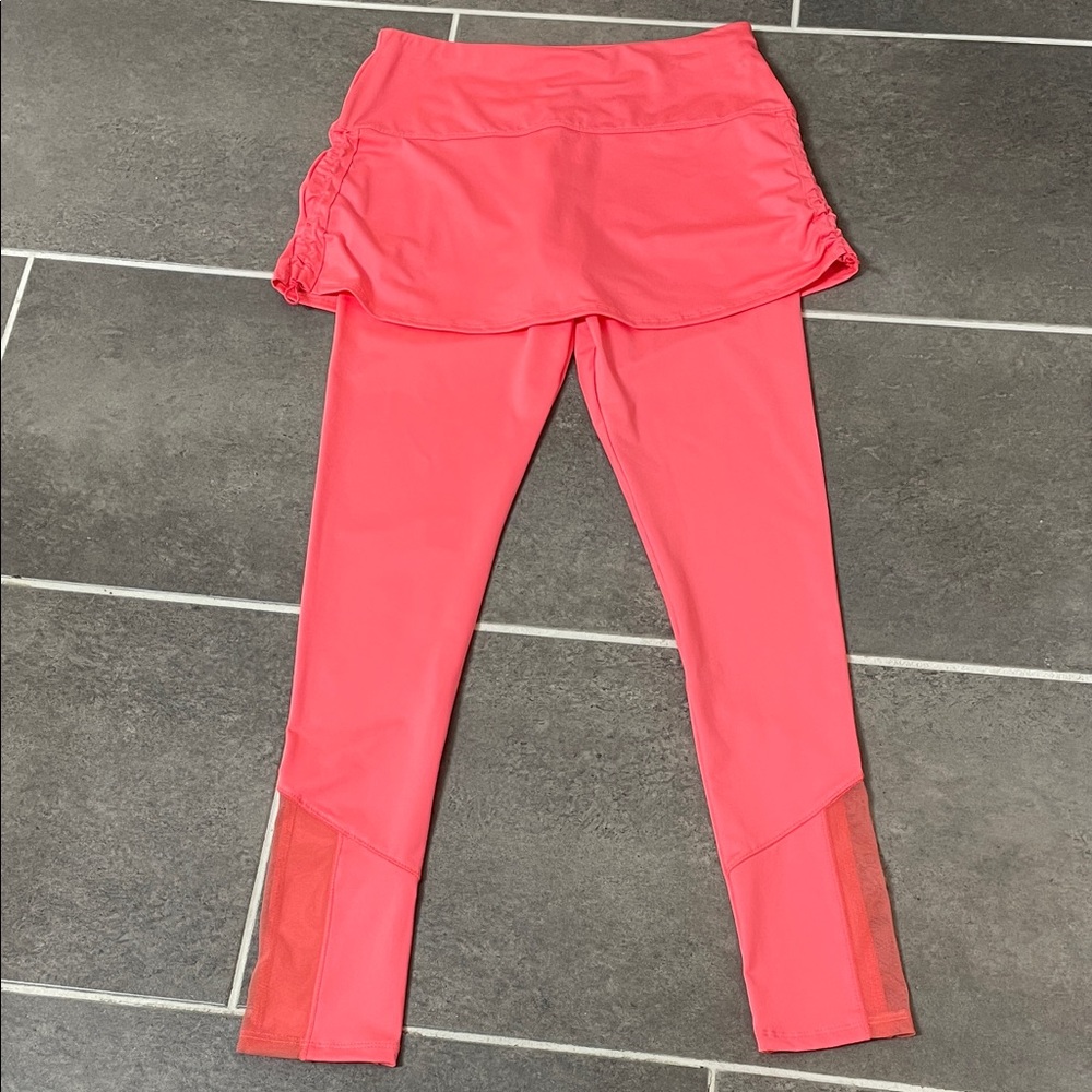 Lucky in Love Ruched Skirted leggings size Small